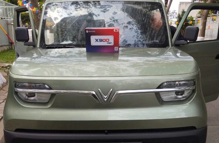 Review thực tế màn hình Santek X900 360 trên xe VinFast VF3