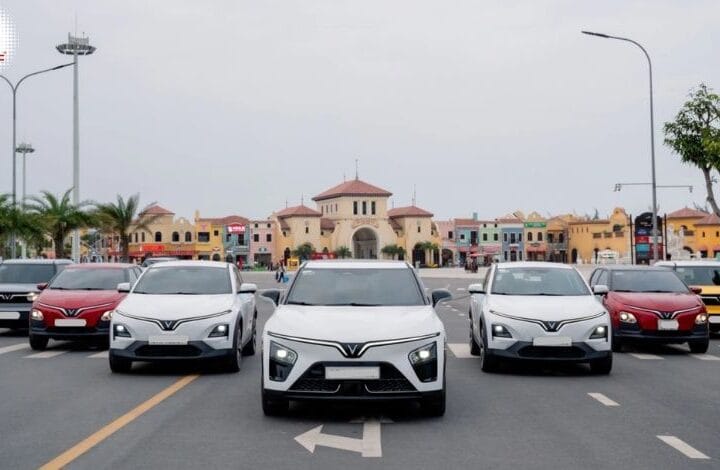 VinFast lập kỷ lục: Bán gần 28.000 xe điện chỉ trong tháng 3