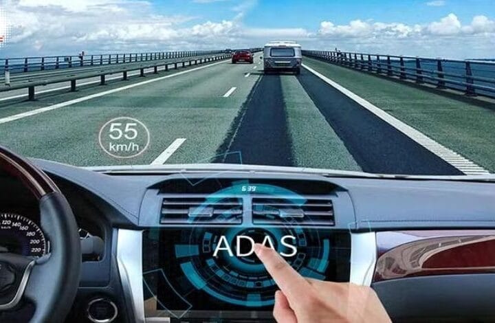 Trải nghiệm thực tế hệ thống ADAS trên ô tô phổ thông: Tiện hay phiền?