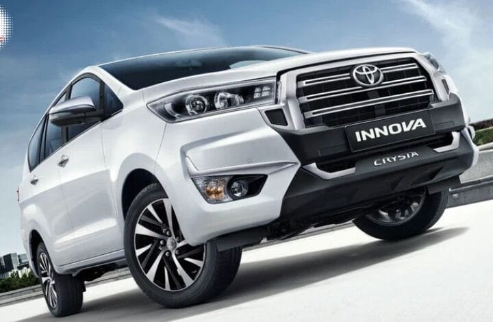 Giá xe Toyota Innova 2026 mới nhất: Vừa ra mắt chỉ từ 540 triệu