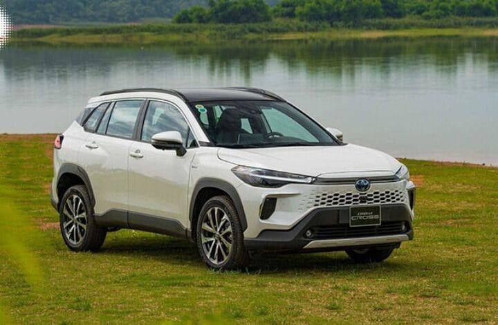 Giá xe Toyota Corolla Cross 2026 mới nhất & Chi tiết nâng cấp